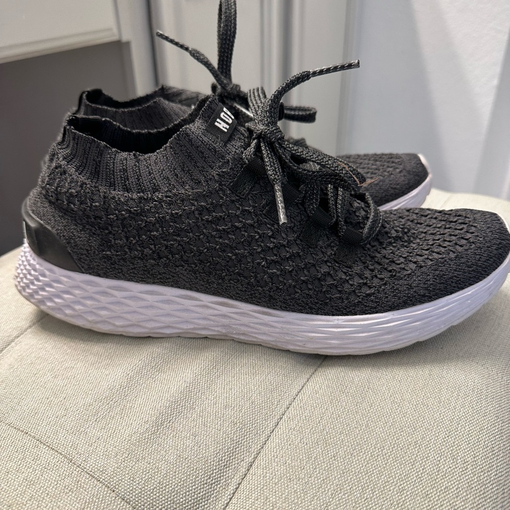 NOBULL Black Knit Athletic Sneakers with White Sole